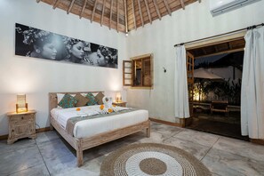 Villa – basic | 3 soverom, skrivebord for bærbar PC og sengetøy