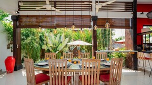 Basic Villa | Dining - Villa Balika 1 (Canggu)