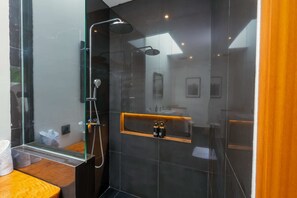 Bathroom - Villa Molly (Canggu)