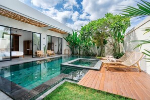 Biệt thự cơ bản | Hồ bơi | Hồ bơi ngoài trời 