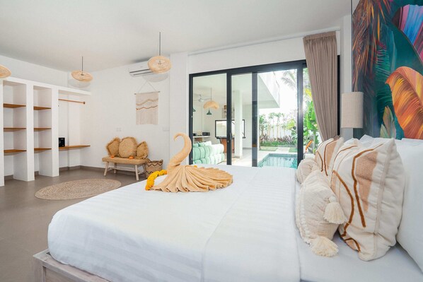 Basic Villa | 1 bedroom, in-room safe, laptop workspace, iron/ironing board - Villa Quiet (Canggu)