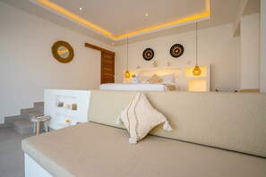 Villa básica | 1 habitación, caja de seguridad en la habitación y escritorio 