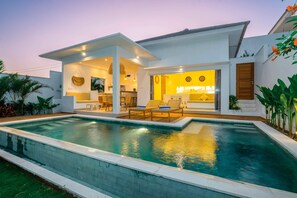 Basic Villa | Pool | Outdoor pool - Villa Zahka (Munggu)