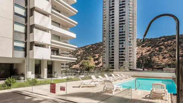 Unclassified image, 1 of 38, button - "exclusive Apt Parque San Damián" (Santiago)