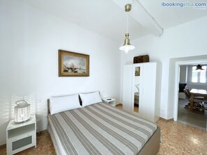 1 bedroom, WiFi - La Goletta, terrace with a sea view (Portoferraio)