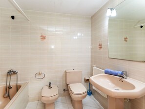 مجففات شعر، مناشف