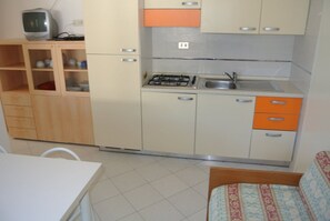 Apartment, 1 Schlafzimmer, Balkon, Stadtblick | Innenbereich