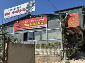 Front of property - OYO 1228 Gia Hoang Homestay (Da Lat)