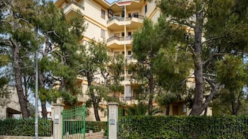 House, 2 Bedrooms, Smoking, Ocean View | Exterior