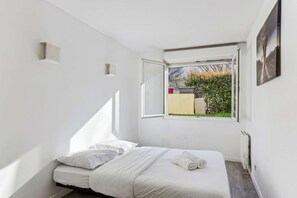 4 habitaciones, escritorio y wifi 