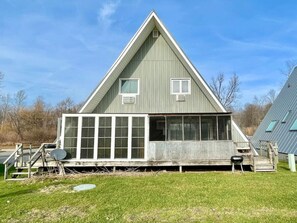 Exterior - Chalet on the Lake 56 w/ Beach Access, Pools, Sport Courts, Fishing Pond & more! (Stevensville)