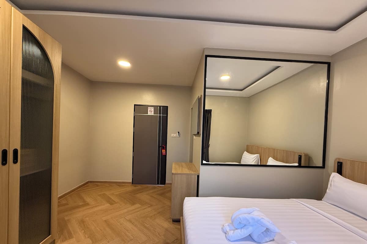 Habitación estándar doble, 1 cama doble, no fumadores | Ropa de cama de alta calidad, wifi gratis, decoración individual
