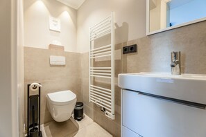 Hair dryer, towels