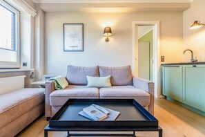 Télévision, chaîne hi-fi