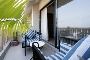 Balcony - The Palpur Fort A Kuno Wildlife Resort (Karahal)