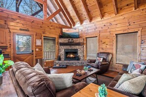 TV, fireplace, video games, DVD player - Family Cabin Getaway Hot Tub, Game Room & Views (Sevierville)
