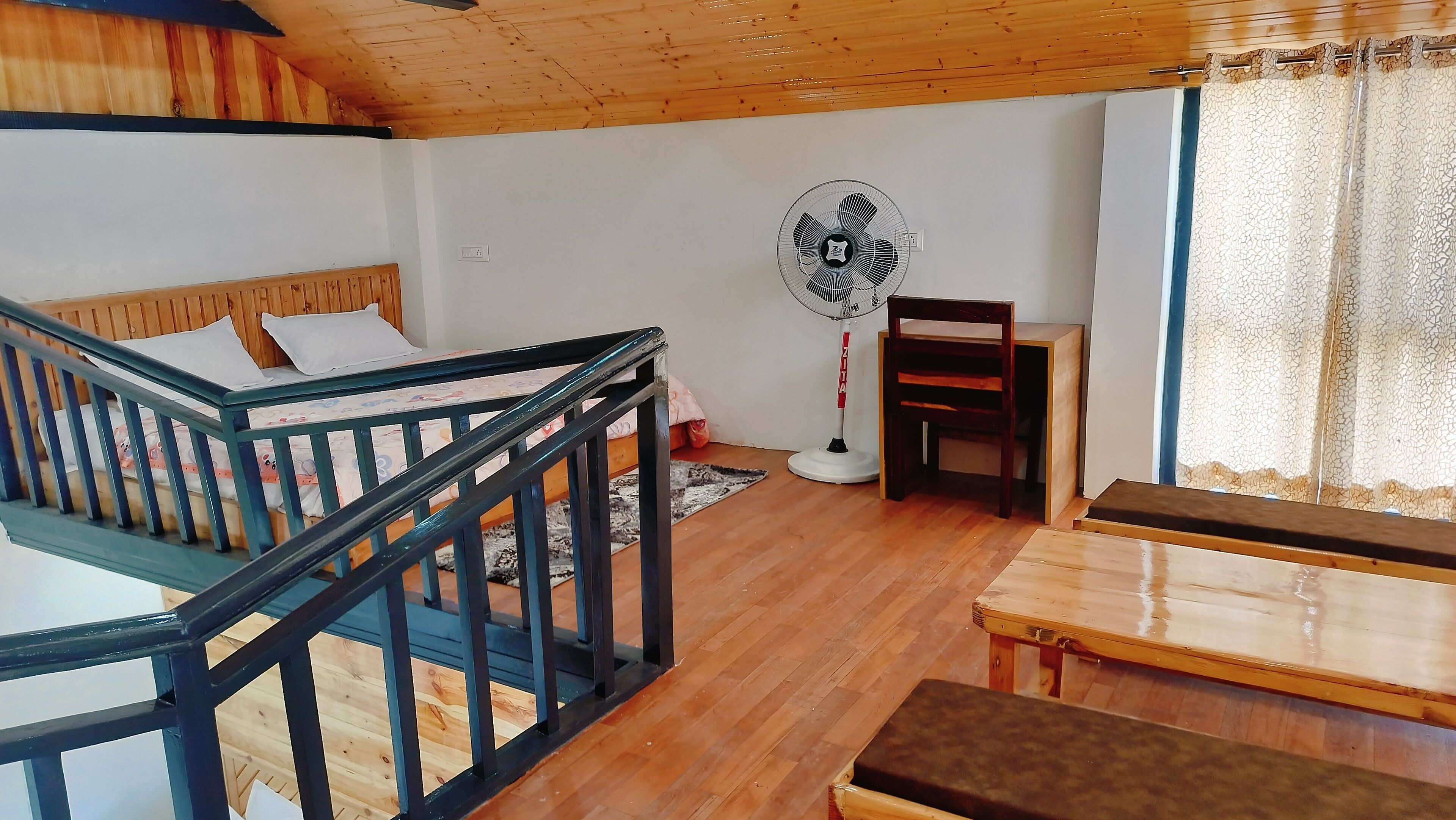 Deluxe Room, Mountain View | Free WiFi