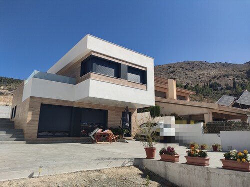 Relax al pie de la Alfaguara , Ideal Para Escalada, Senderismo y Gastronomía