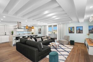 Smart TV, video games, offices - Amazing Beach Getaway | For Large Groups | Otium (San Juan)