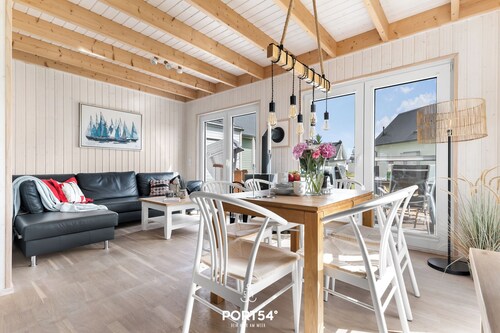 Huus Yvonne - Infrarot-Sauna, Terrasse, Strandkorb, Dusche, Badewanne, Kamin