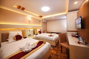 Schreibtisch, schallisolierte Zimmer, kostenloses WLAN