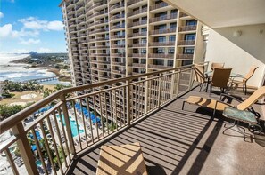 Property grounds - Relax in Style: Oceanfront 3 Bedroom Condo (North Myrtle Beach)