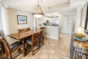 Dining - Sunset Delight 3 Bdrm Condo with Expansive Balcony (North Myrtle Beach)