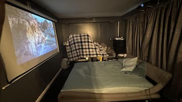 公寓 | 5 多间卧室、熨斗/熨衣板、免费 WiFi、床单