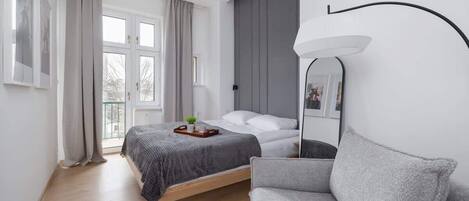 2 sovrum, skrivbord, strykjärn/strykbräda och wi-fi