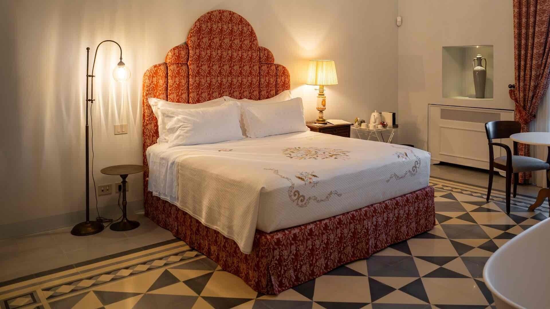 San Lorenzo | Selimut bulu angsa, busa memori, brankas, dan tirai kedap cahaya