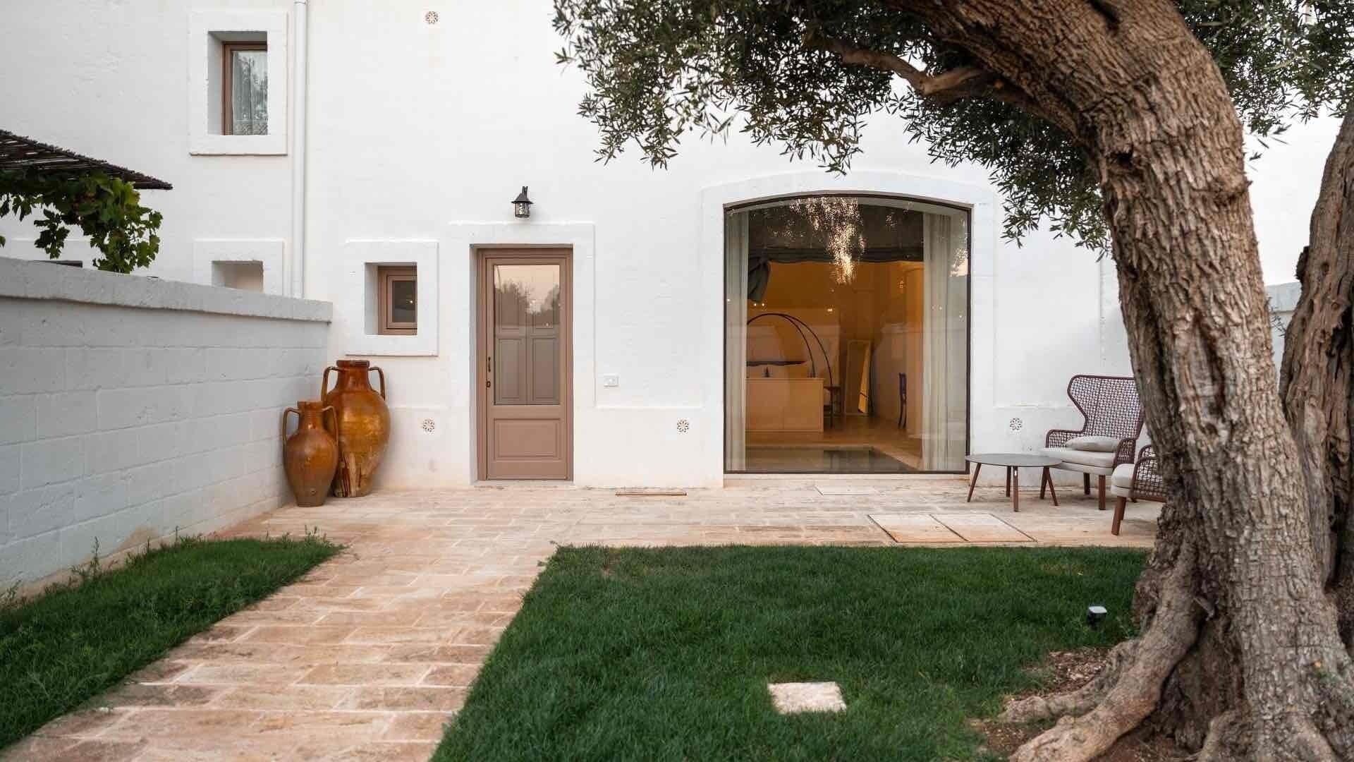 La Fonte | Daunenbettdecken, Betten mit Memory-Foam-Matratzen, Zimmersafe