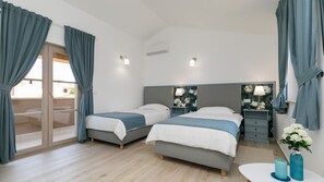 3 bedrooms, iron/ironing board, free WiFi, bed sheets