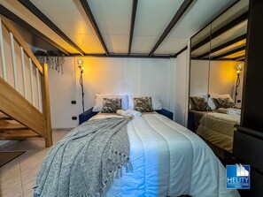 1 bedroom, desk, iron/ironing board, free WiFi - [S.Orsola] INDUSTRIAL DESIGN SUITE ⭐️⭐️⭐️⭐️⭐️ (Bologna)