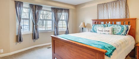 House (2 Bedrooms) | Interior