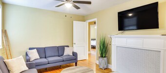 Augusta Home w/ Fenced Yard - 4 Mi to Downtown!