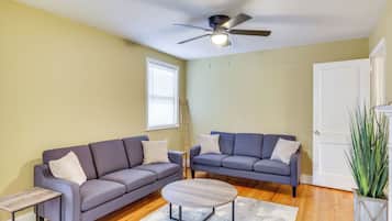 Rumah (4 Bedrooms) | Interior