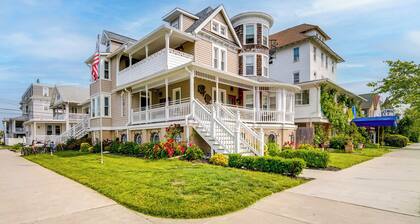 Centrally Located Ocean City Apt < 1 Mi to Beaches
