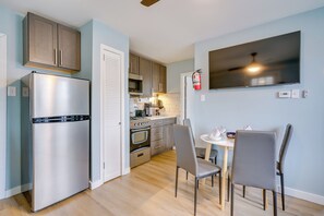 Apartment (1 Bedroom) | Interior