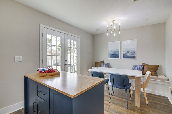 Apartment (2 Bedrooms) | Interior - Condo w/ Pool: Walk to University of Mississippi! (Oxford)