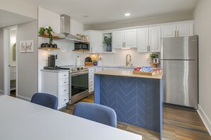 Interior - Condo w/ Pool: Walk to University of Mississippi! (Oxford)