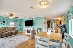 Casa (2 Bedrooms) | Interior