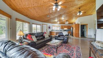 Nhà (3 Bedrooms) | Nội thất