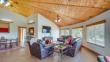 Nhà (3 Bedrooms) | Nội thất