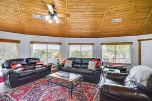 House (3 Bedrooms) | Interior - Private Yard & Fishing Dock: Canyon Rim Retreat (Amarillo)