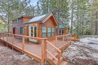 Cozy Lake Almanor Cabin, Outdoor Adventures Galore
