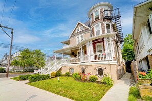 Apartment (0 Bedroom) | Interior