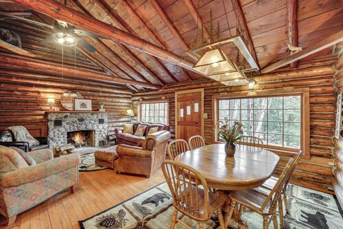Michigan Log Cabin w/ Pere Marquette River Views