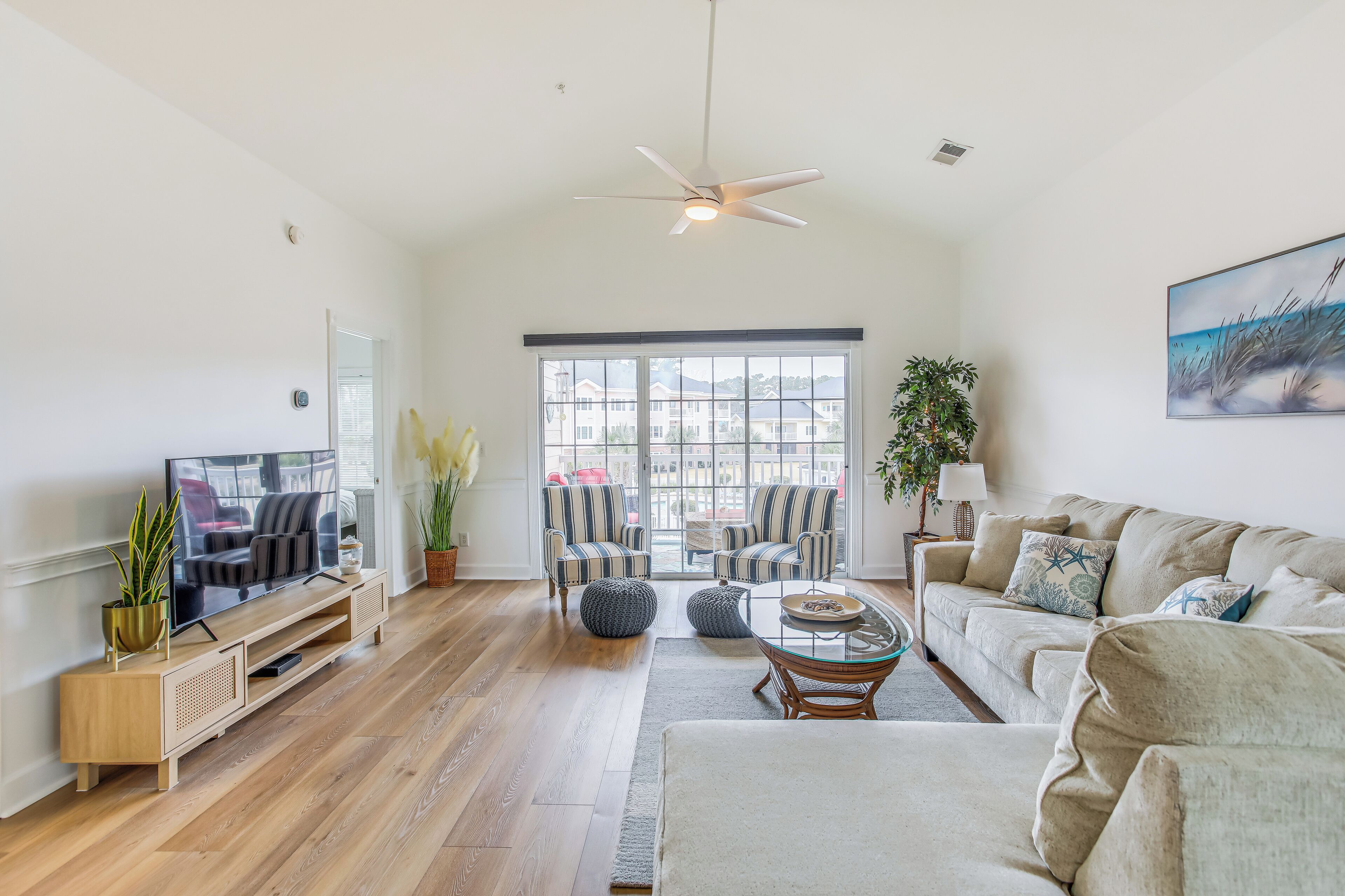 公寓 (2 Bedrooms) | 住宿正面