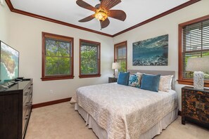 3 bedrooms, iron/ironing board, WiFi, bed sheets - Enjoy luxurious furnishings and a short walk to the beach from this villa! (Waikoloa)