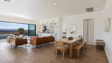 House, Multiple Bedrooms | Dining